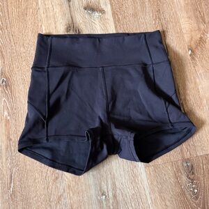 Lululemon Black High-Rise Align Bike Shorts Size 6